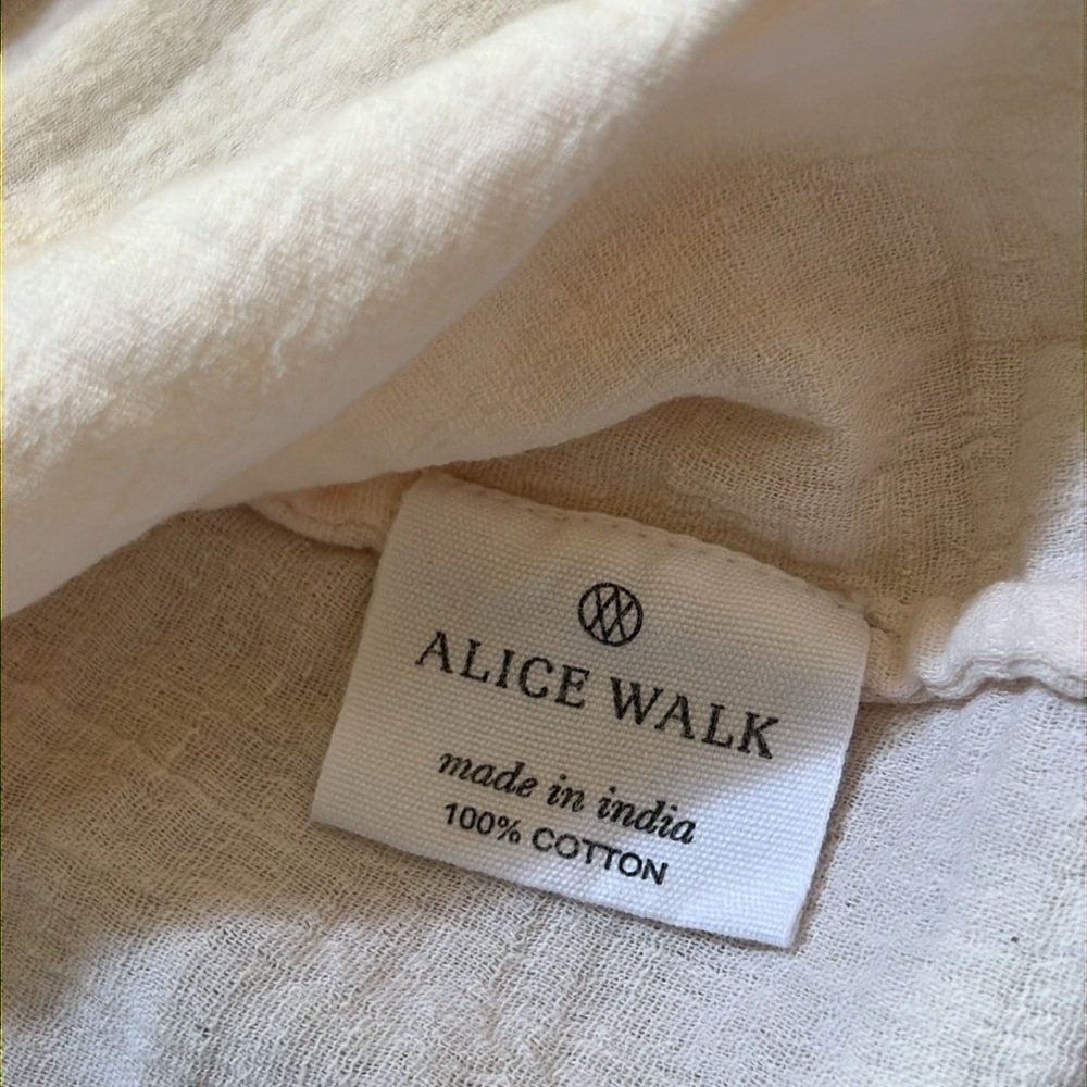New! Alice Walk medium gauzy cotton pintuck dress with stitching. - Picture 8 of 8